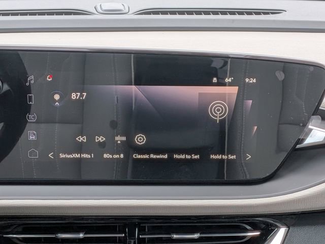 New 2026 Buick Envista Sport Touring FWD image 17