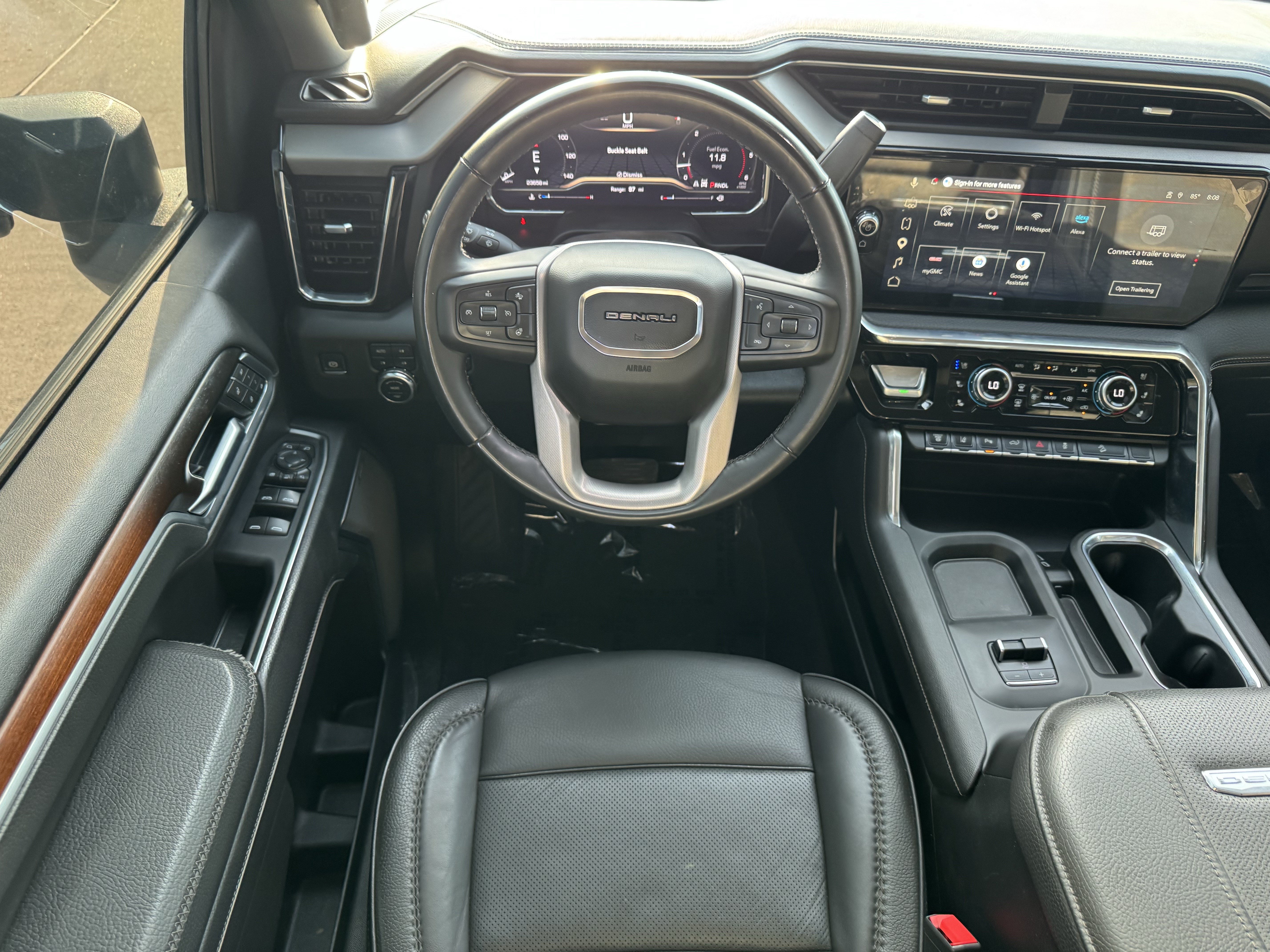 Used 2025 GMC Sierra 2500 Denali AWD/4WD image 11