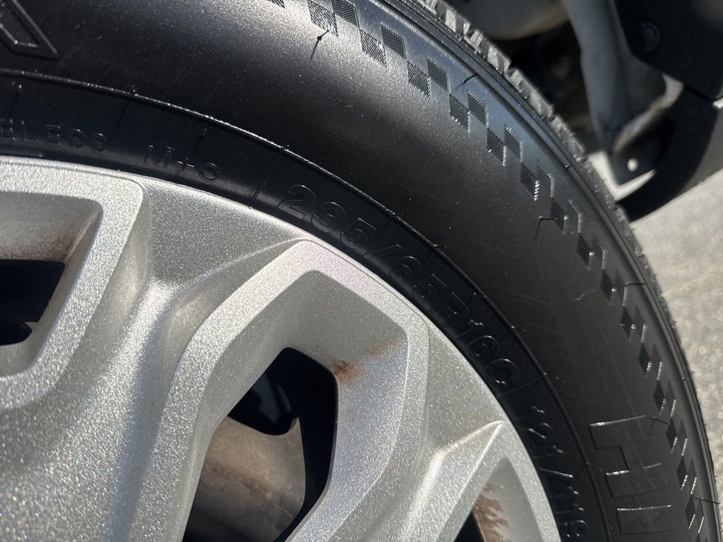 Used 2023 Ford Transit 250 Low Roof w/ Exterior Upgrade Package image 25