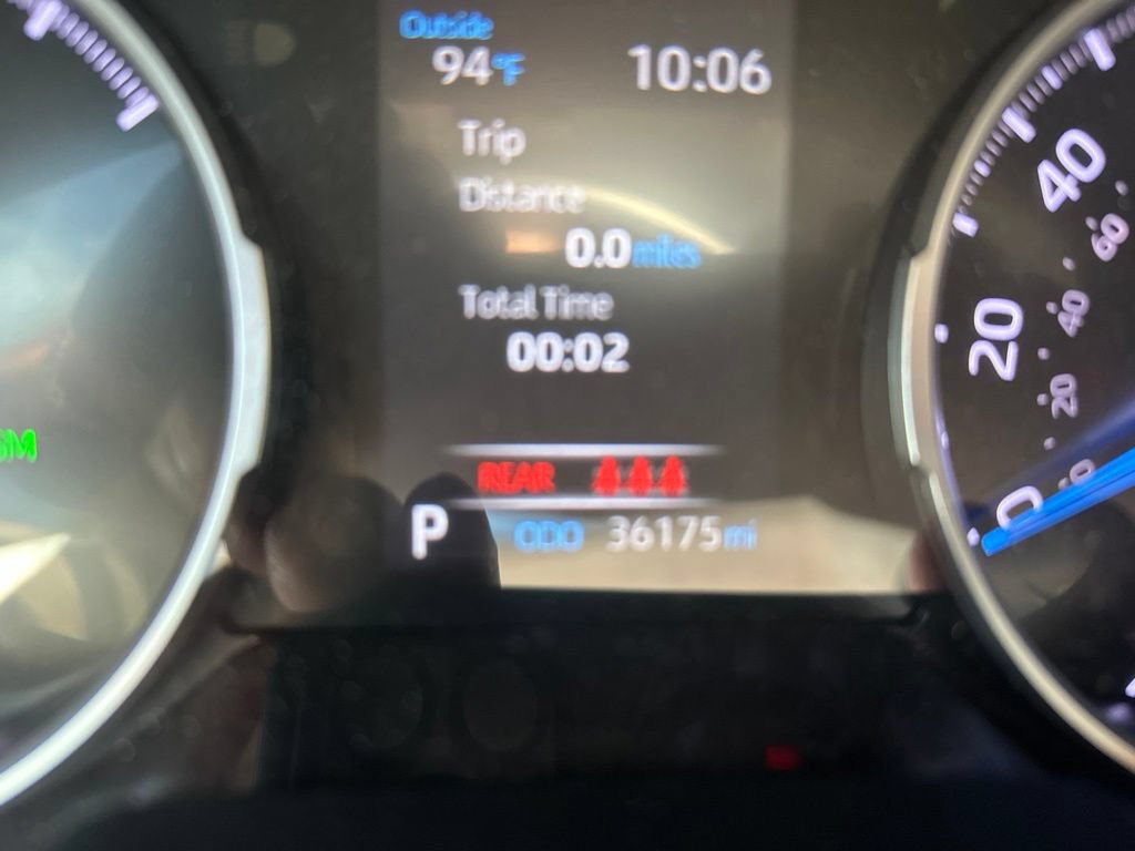 Used 2021 Toyota RAV4 XLE Premium AWD/4WD image 14