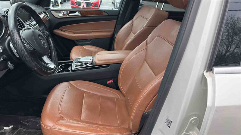 Used 2019 Mercedes-Benz GLS 450 4MATIC image 20