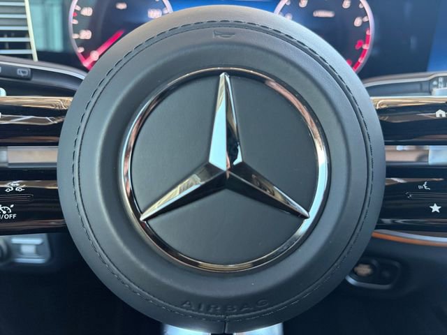 Used 2025 Mercedes-Benz GLS 450 4MATIC image 7