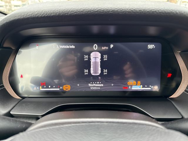 Used 2025 Jeep Grand Cherokee Laredo image 21