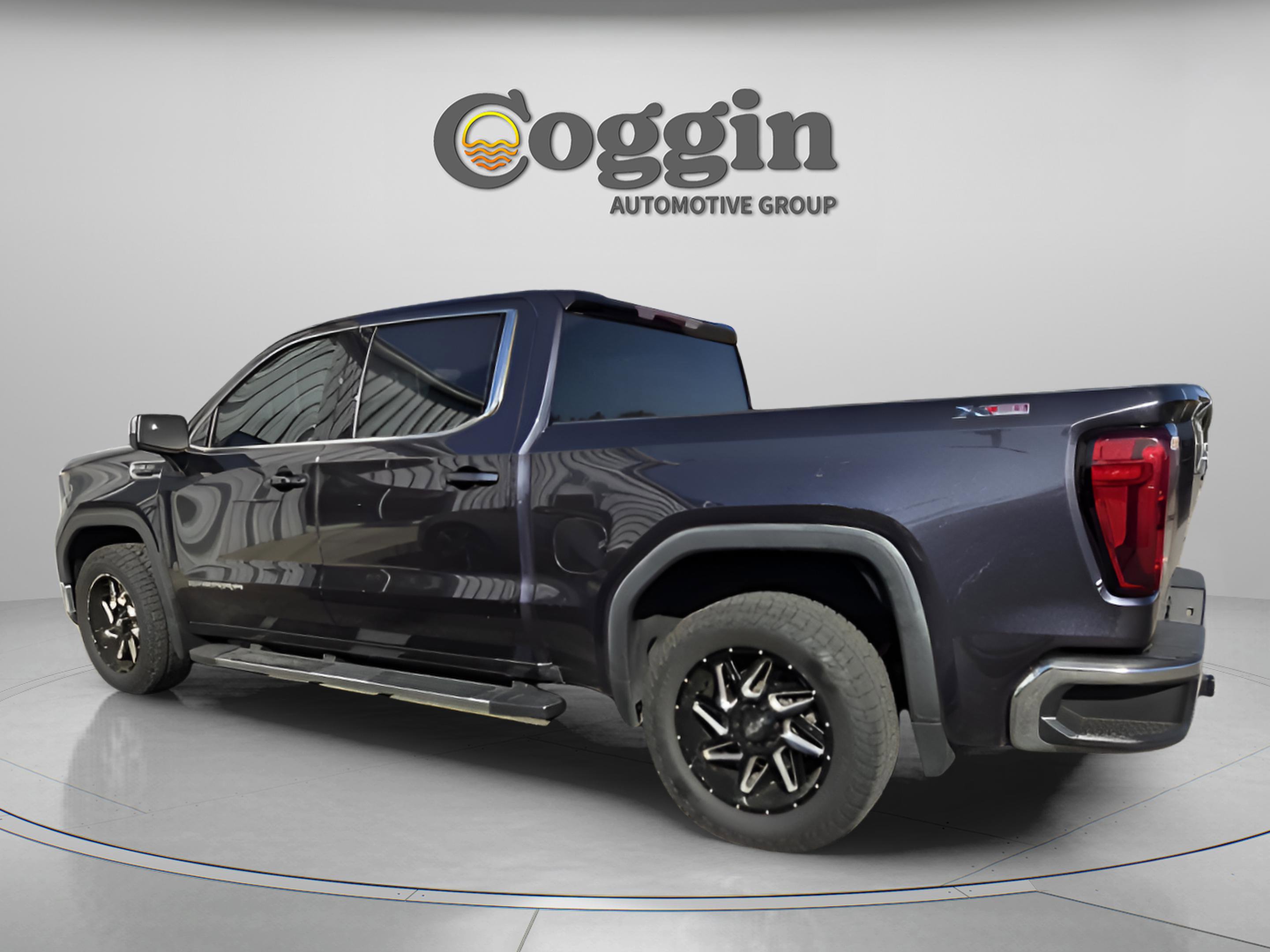Used 2022 GMC Sierra 1500 SLE image 6