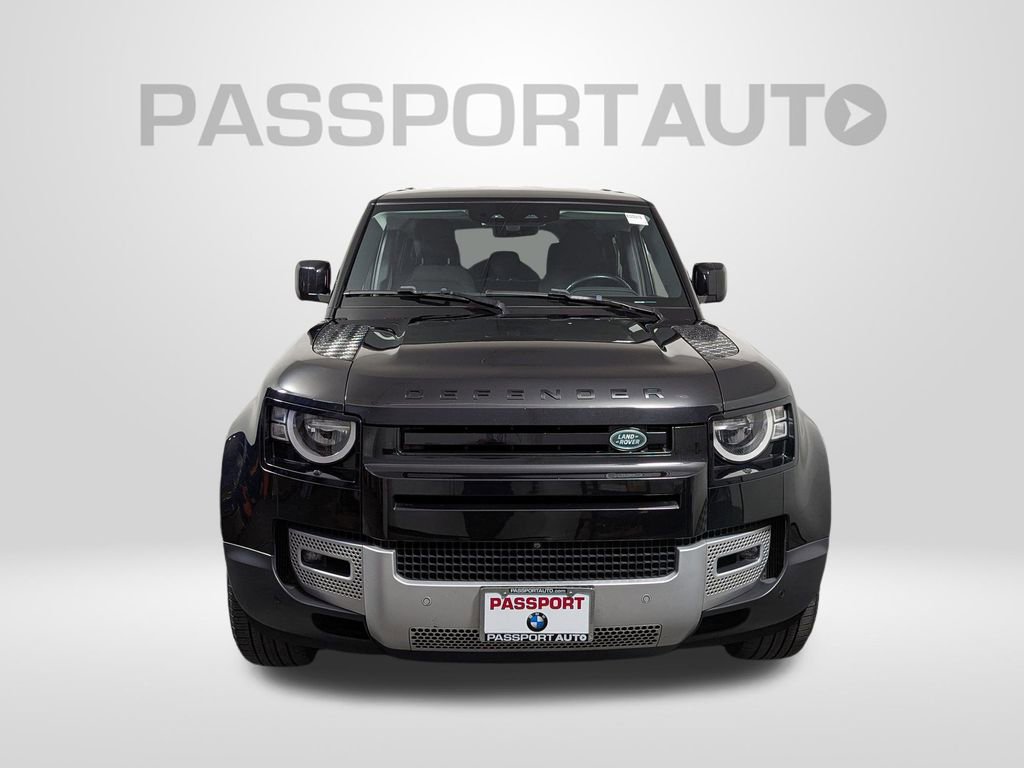 Used 2021 Land Rover Defender 110 image 9