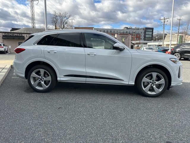 New 2025 Audi Q5 Premium Plus image 6