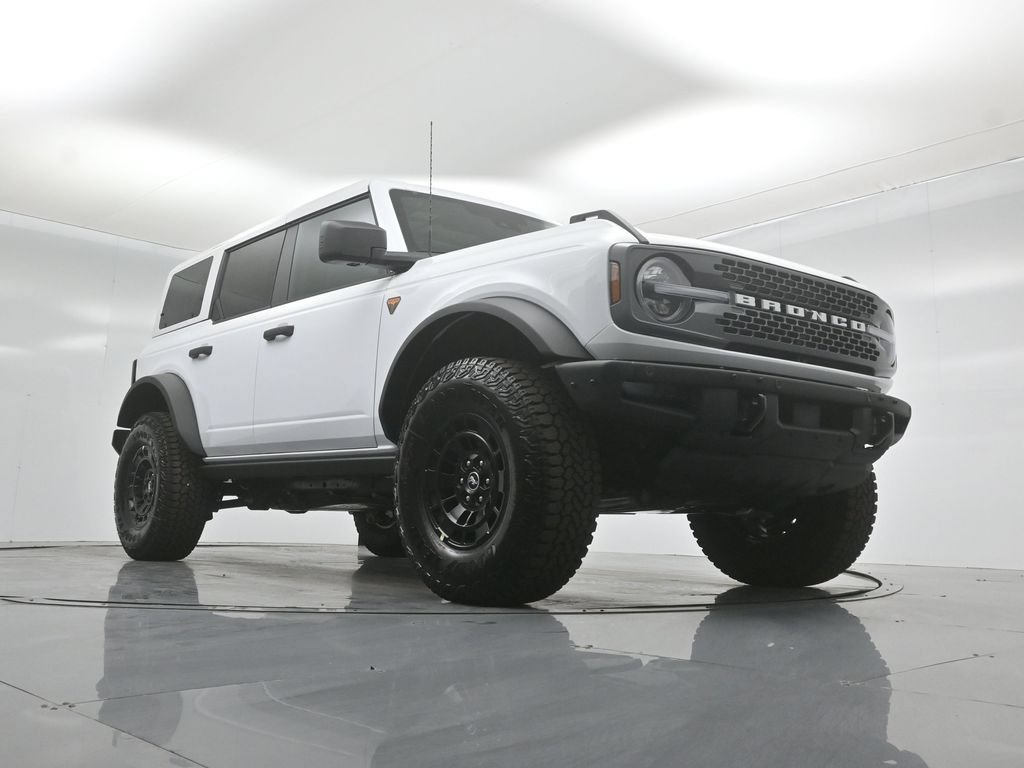 New 2026 Ford Bronco Badlands w/ Wildtrak Package AWD/4WD image 44