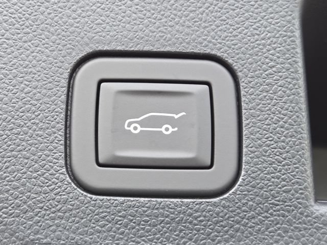 New 2027 GMC Terrain Elevation w/ Elevation Premium Package AWD/4WD image 20