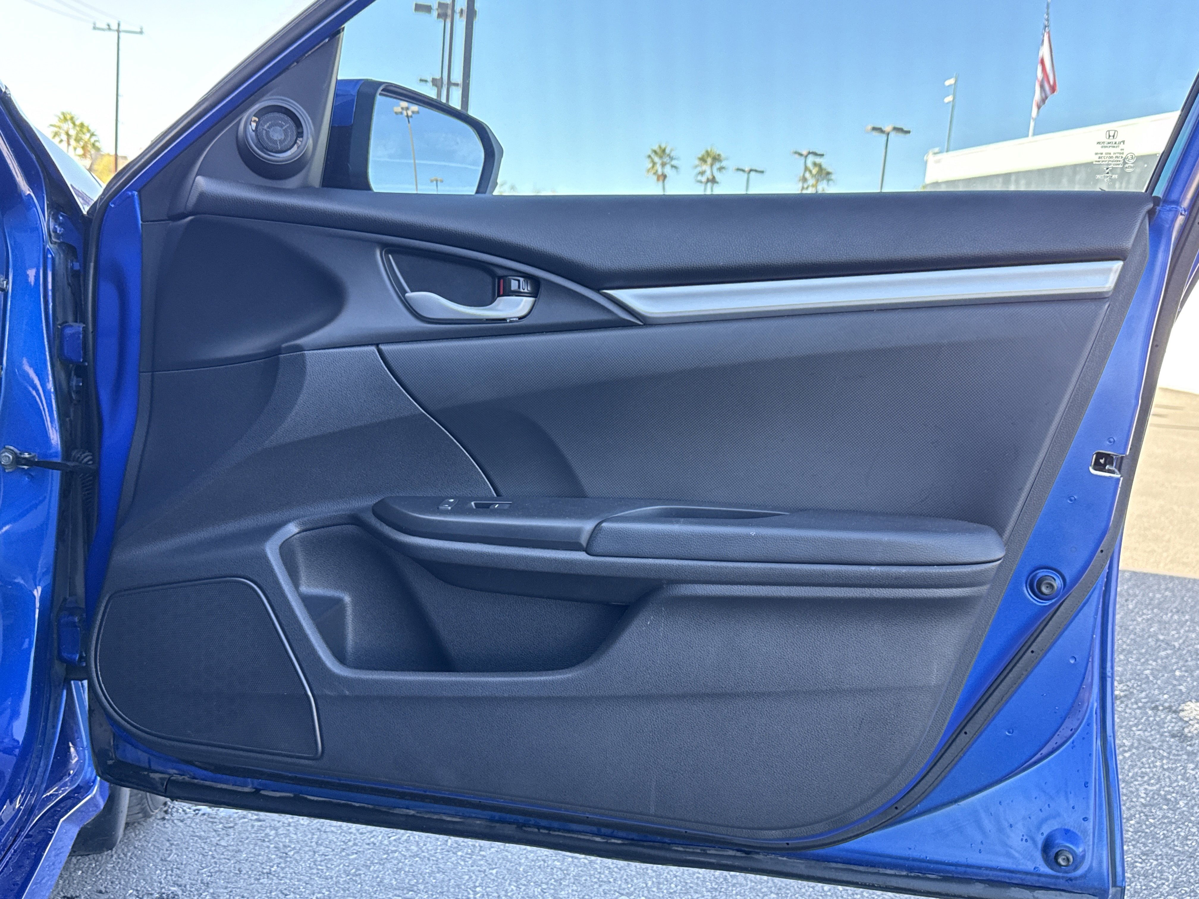 Used 2020 Honda Civic Sport image 31