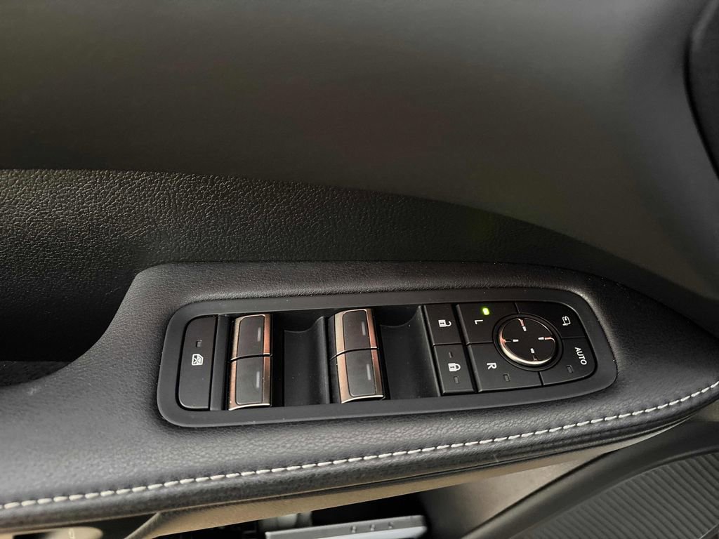 Used 2024 Lexus RX 500h F Sport w/ Convenience Package image 45