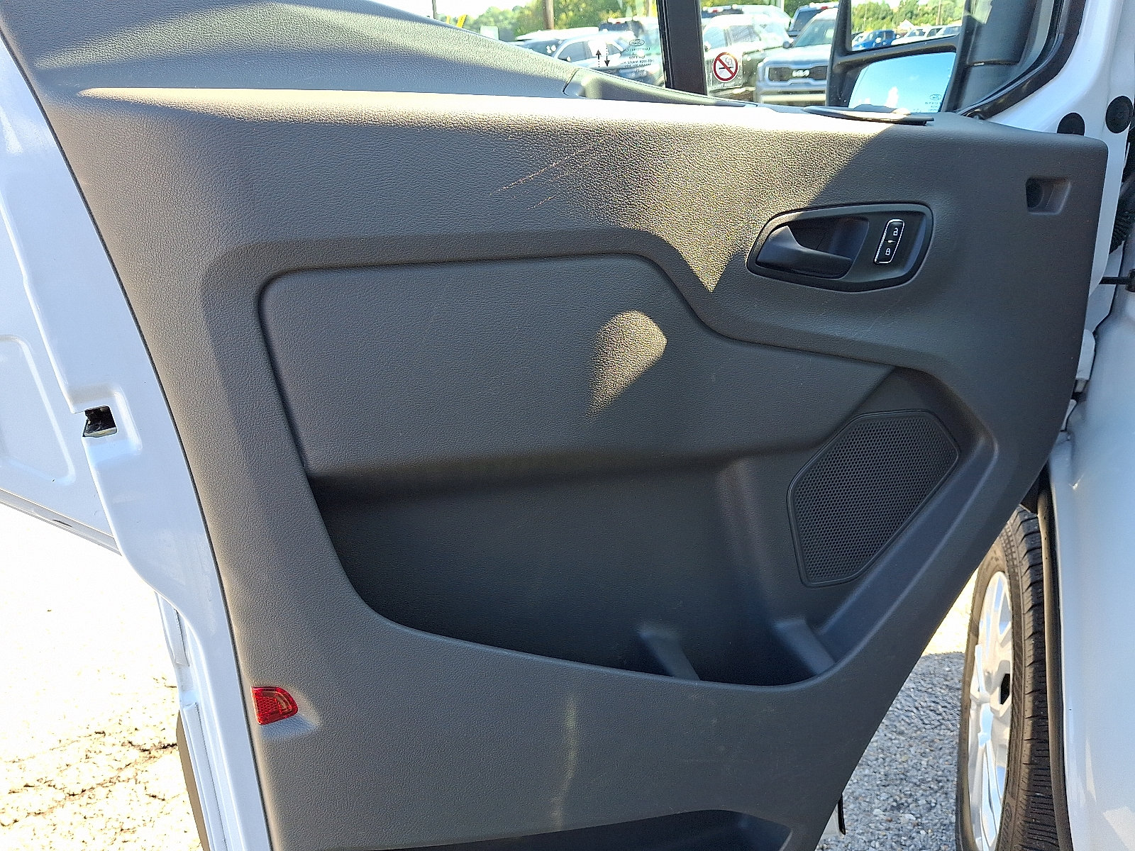 Used 2025 Ford Transit 250 Low Roof w/ Exterior Upgrade Package RWD image 12
