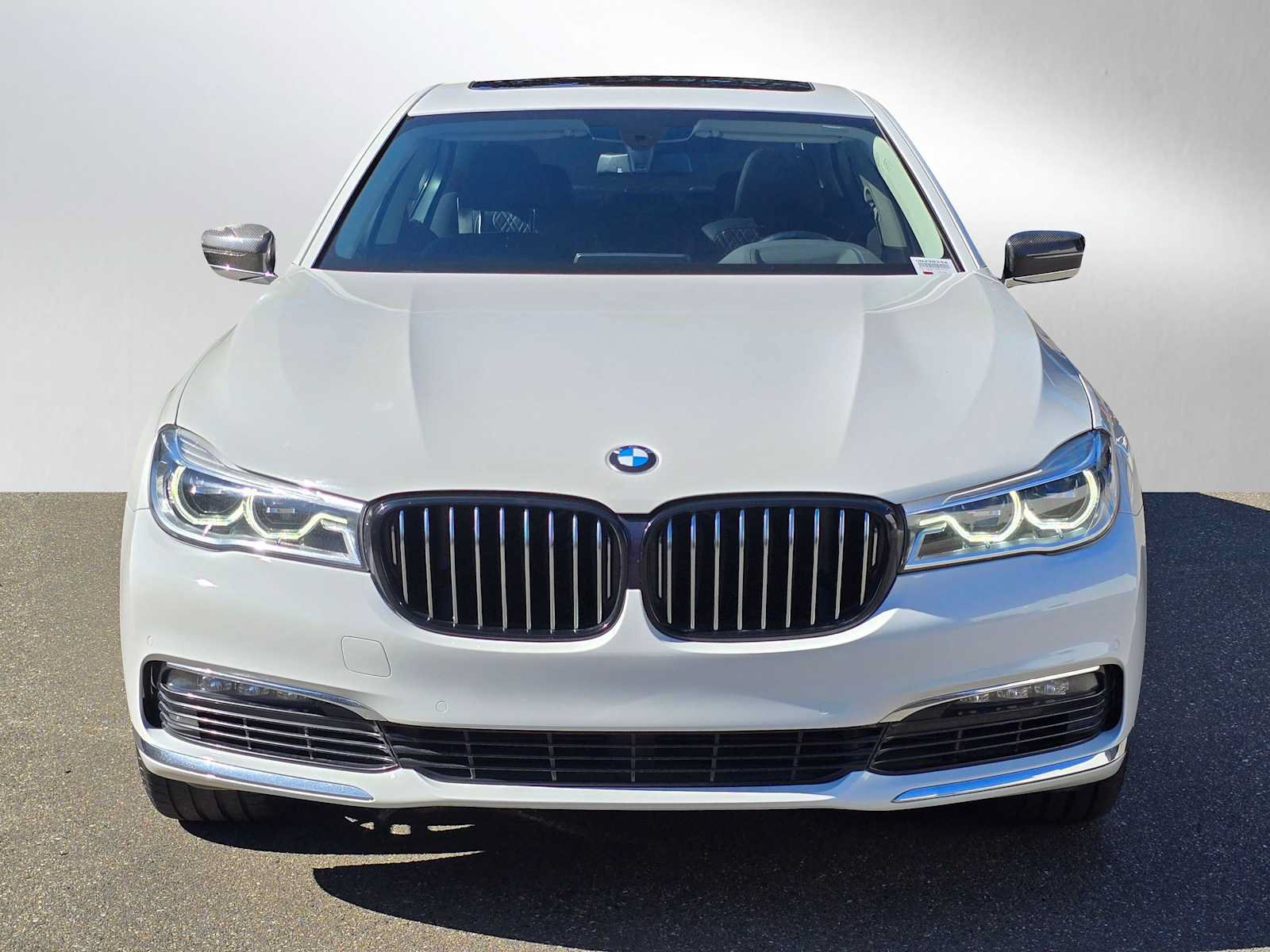 Used 2018 BMW 750i RWD image 8