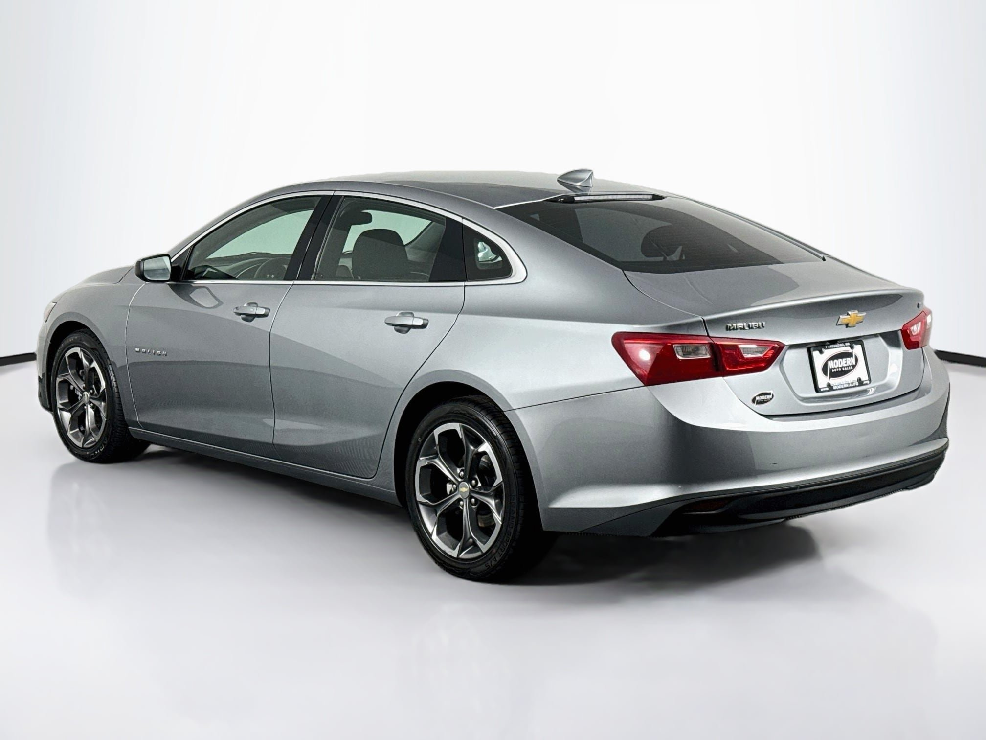 Used 2023 Chevrolet Malibu LT FWD image 13