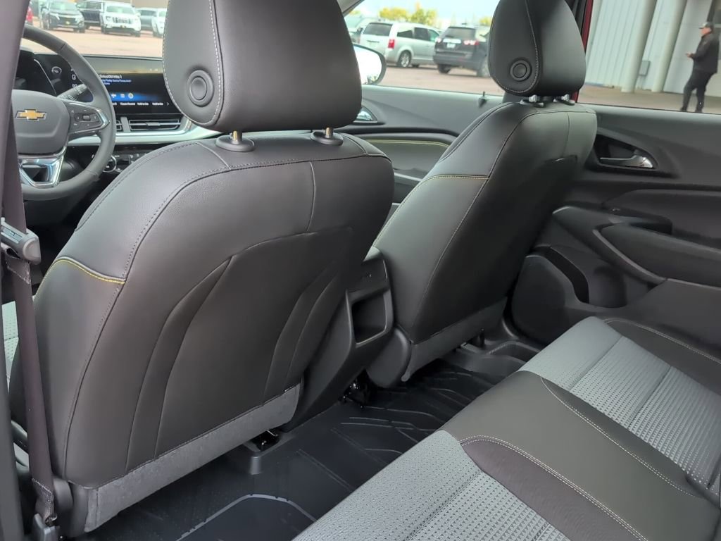 New 2026 Chevrolet Trax LT image 22