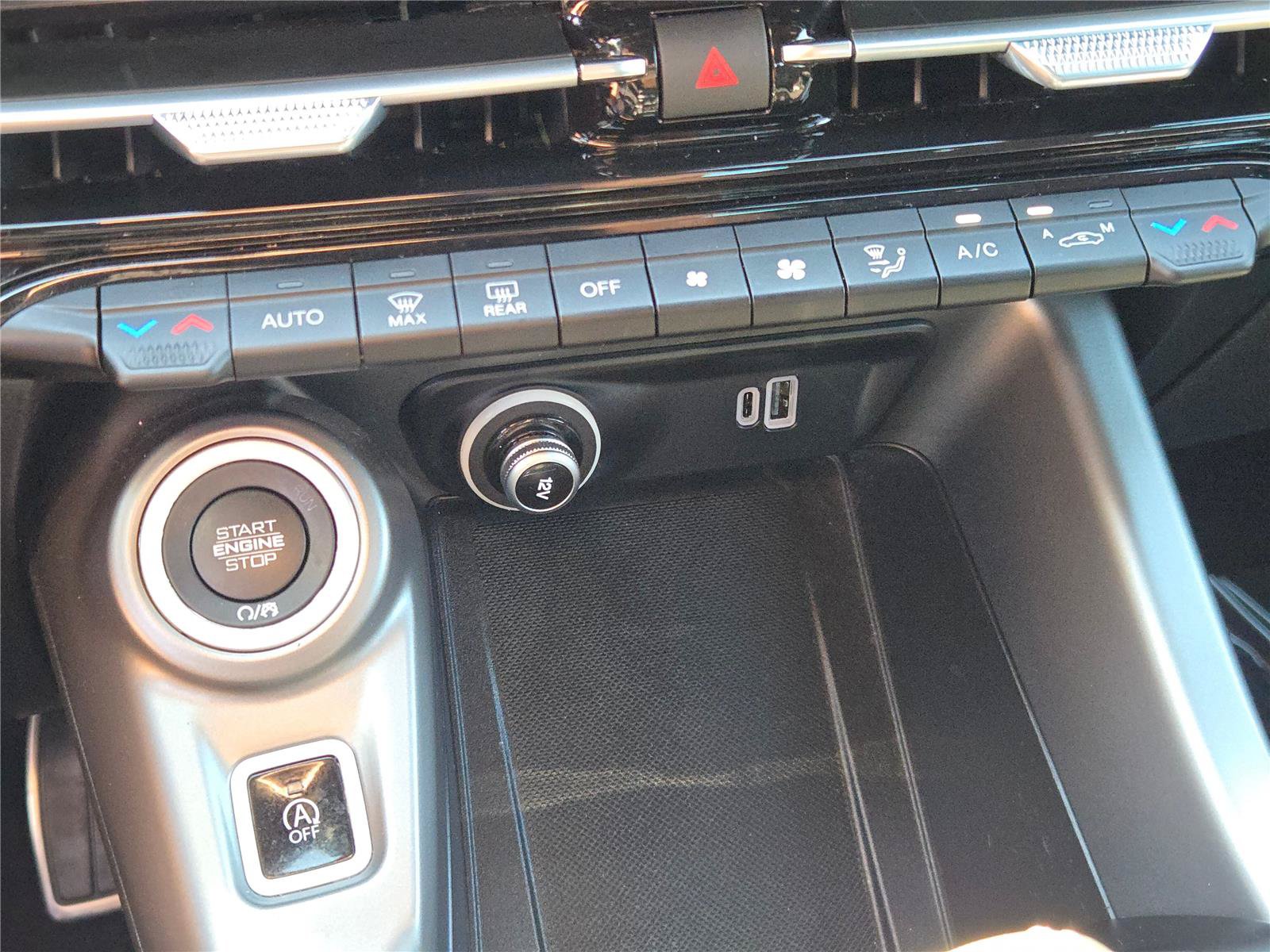 Certified 2024 Dodge Hornet GT AWD/4WD image 30