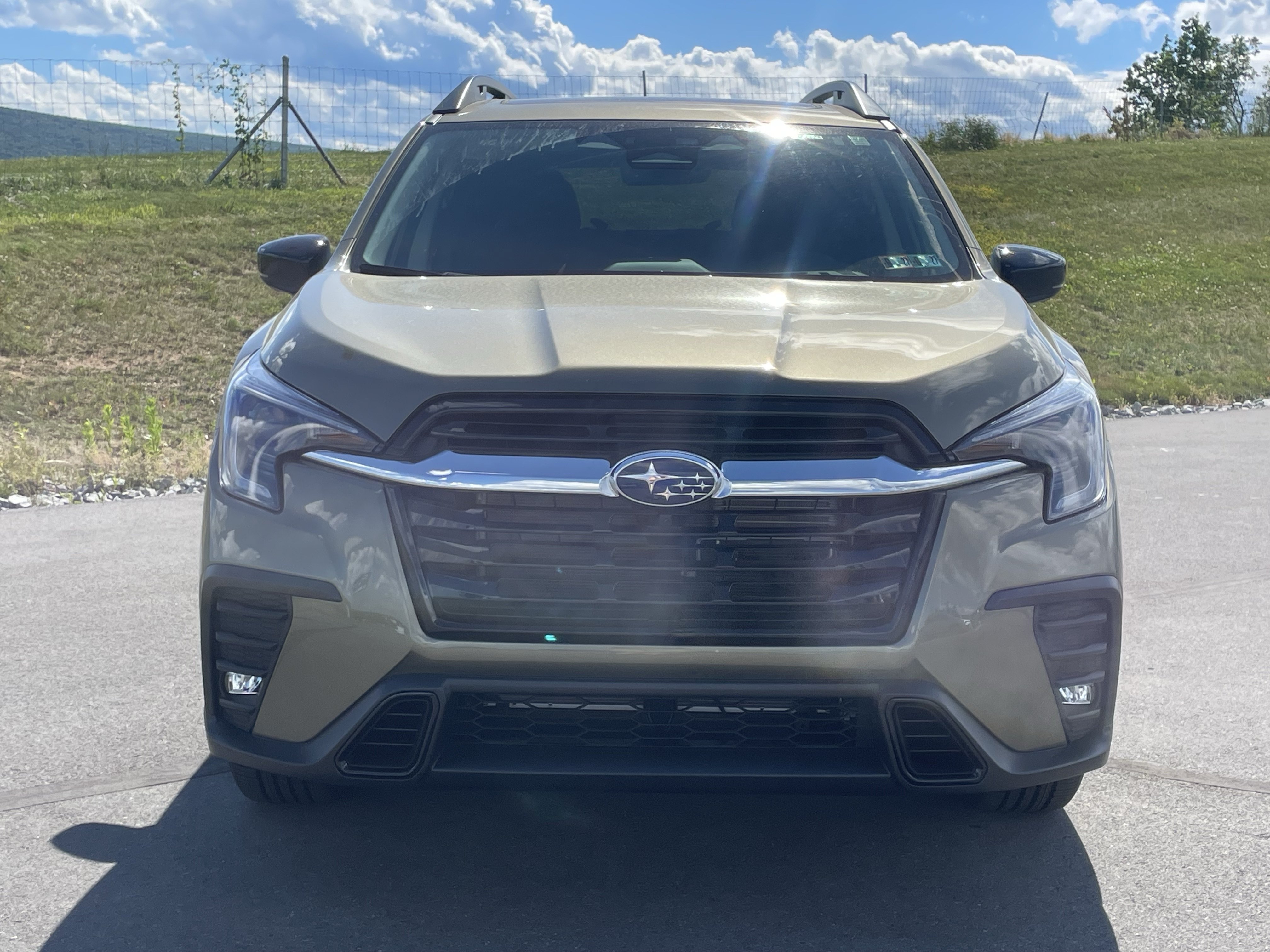 New 2026 Subaru Ascent Limited AWD/4WD image 9