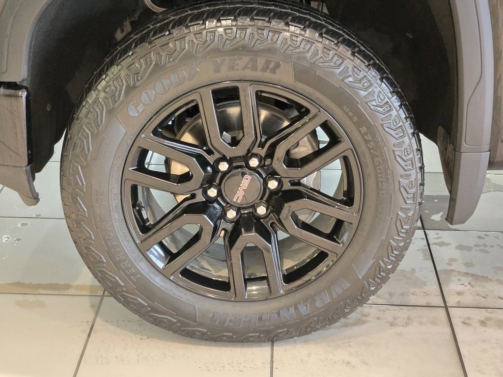 Used 2021 GMC Sierra 1500 Elevation RWD image 9
