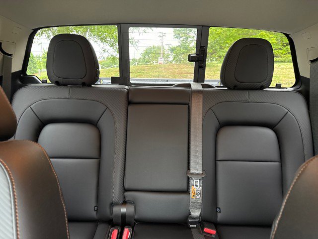 Used 2022 GMC Canyon AT4 w/ Trailering Package AWD/4WD image 35