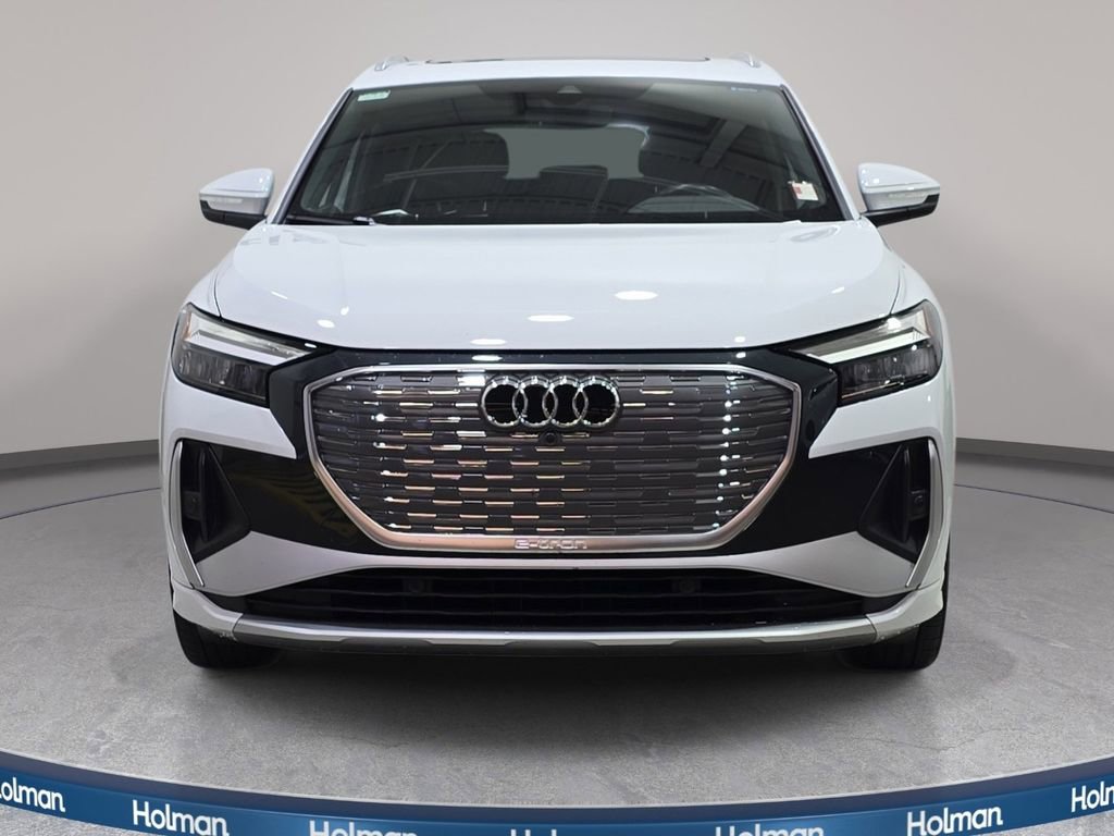 Used 2024 Audi Q4 e-tron Premium w/ Convenience Package image 3