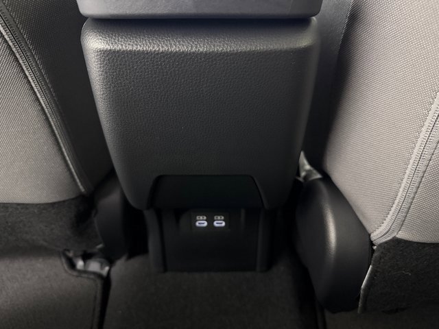 New 2026 Toyota Prius LE image 31