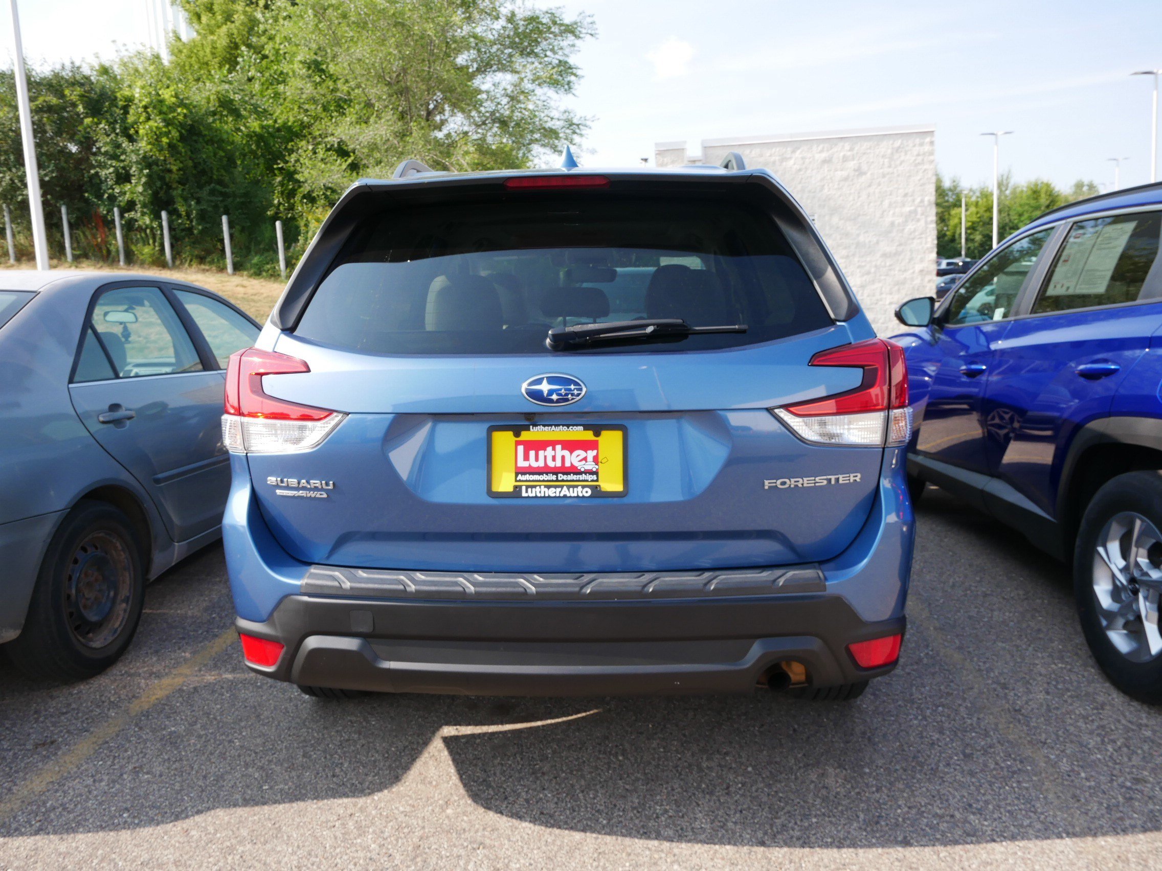 Used 2020 Subaru Forester Premium w/ Popular Package #1 AWD/4WD image 4