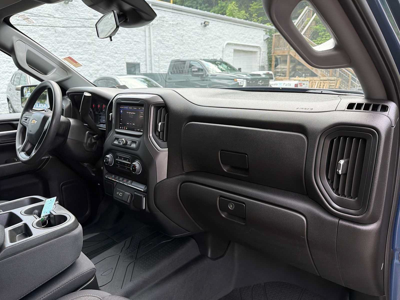 Used 2024 Chevrolet Silverado 1500 Custom AWD/4WD image 29