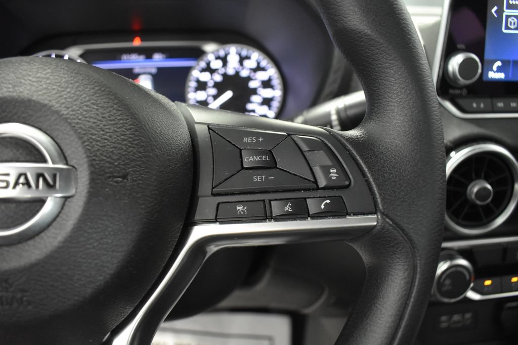 Certified 2023 Nissan Sentra SV FWD image 26