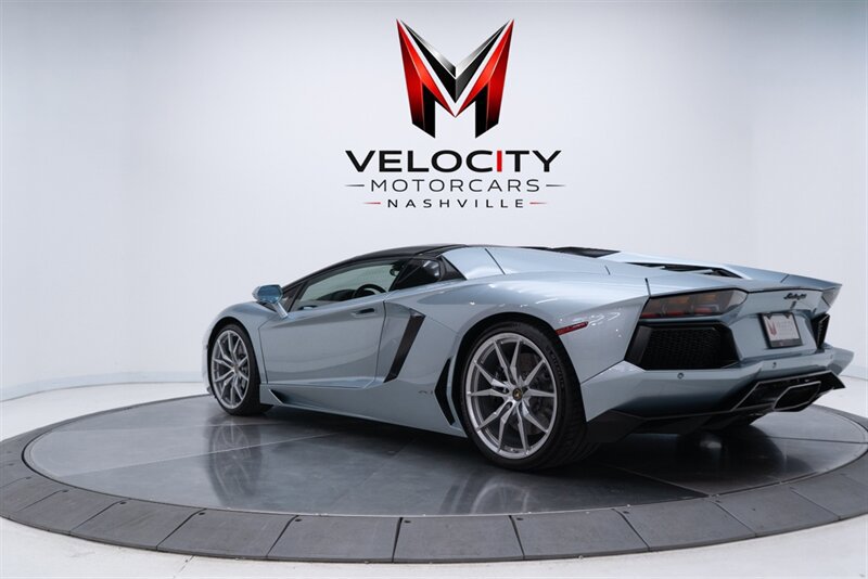 Used 2013 Lamborghini Aventador LP 700-4 AWD/4WD image 10