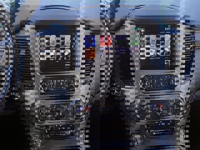 Used 2019 GMC Yukon Denali w/ Denali Ultimate Package image 15