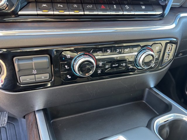 Used 2023 GMC Sierra 1500 SLT w/ SLT Premium Plus Package image 29