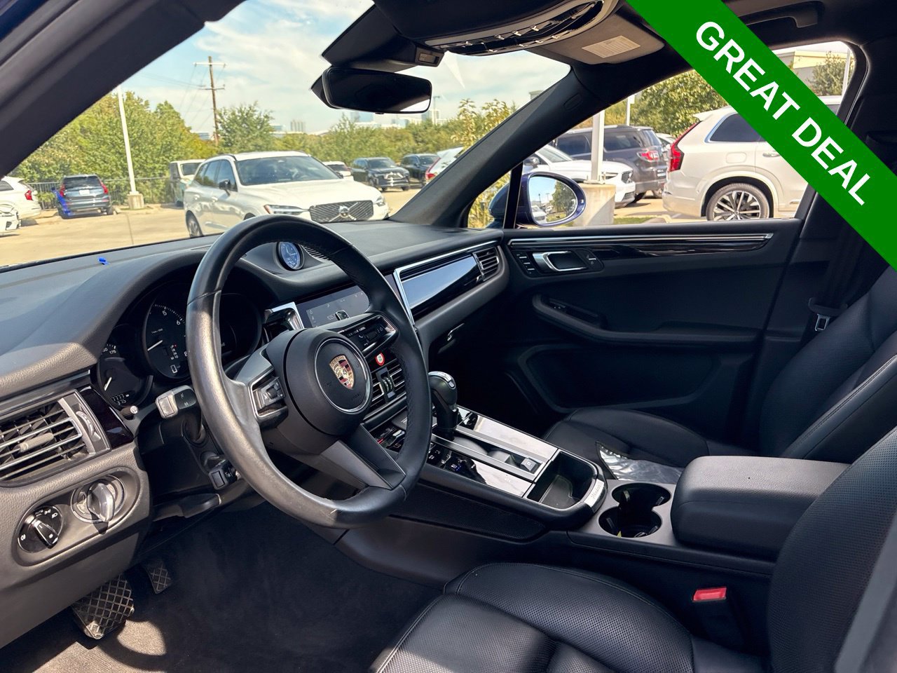 Used 2024 Porsche Macan w/ Premium Plus Package AWD/4WD image 20