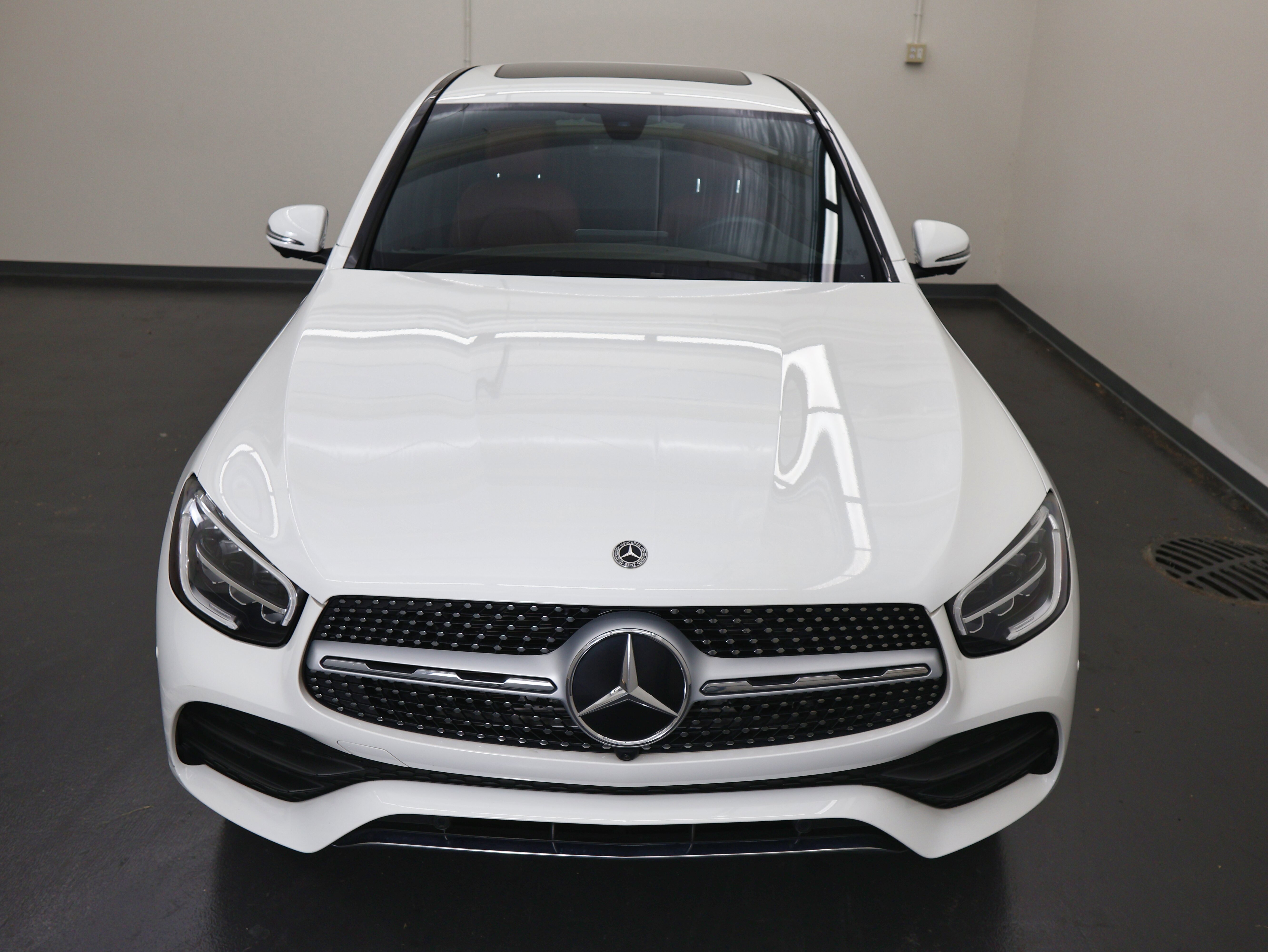 Used 2020 Mercedes-Benz GLC 300 4MATIC Coupe image 9