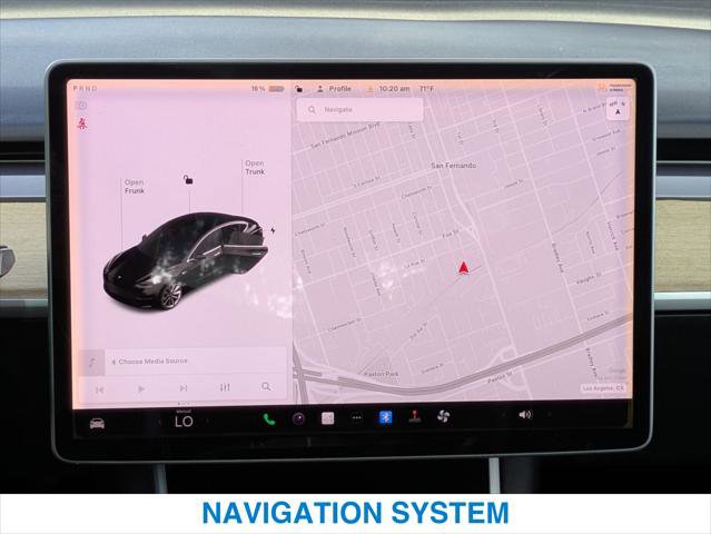 Used 2018 Tesla Model 3 Long Range image 17