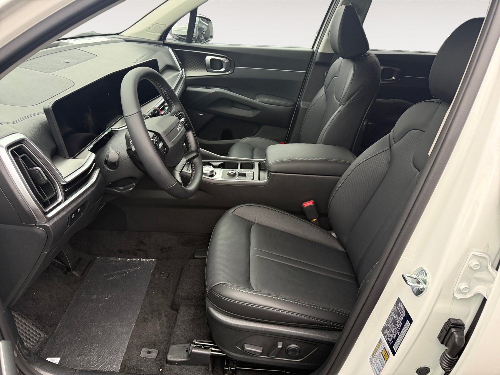 New 2026 Kia Sorento EX w/ EX Premium Package FWD image 10
