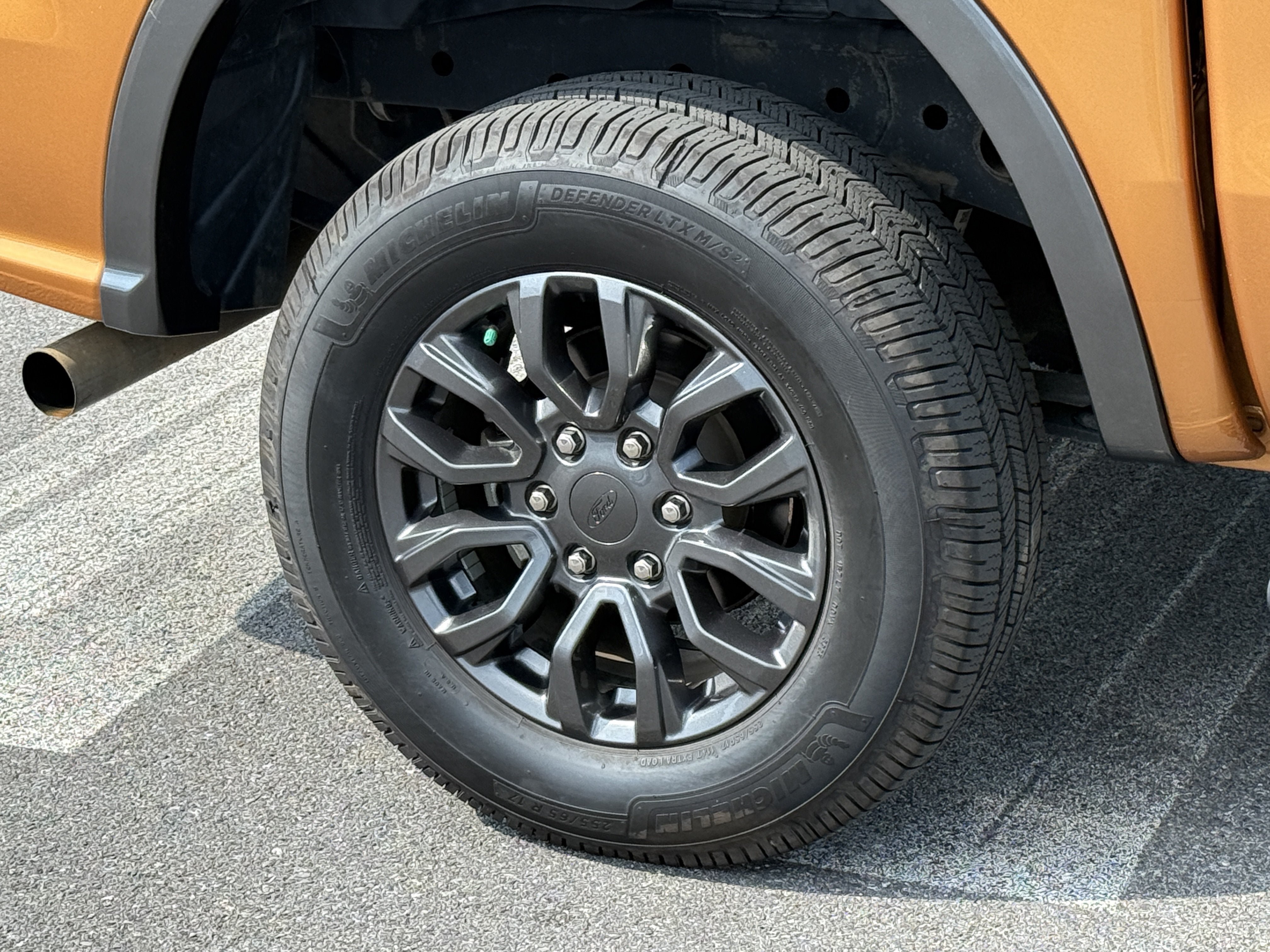 Used 2019 Ford Ranger XLT w/ Equipment Group 302A Luxury AWD/4WD image 11