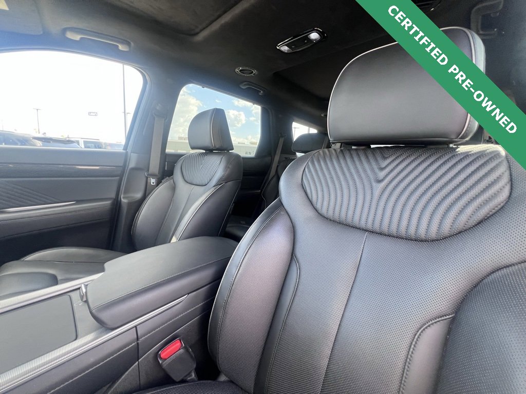 Used 2024 Hyundai Palisade Calligraphy image 10