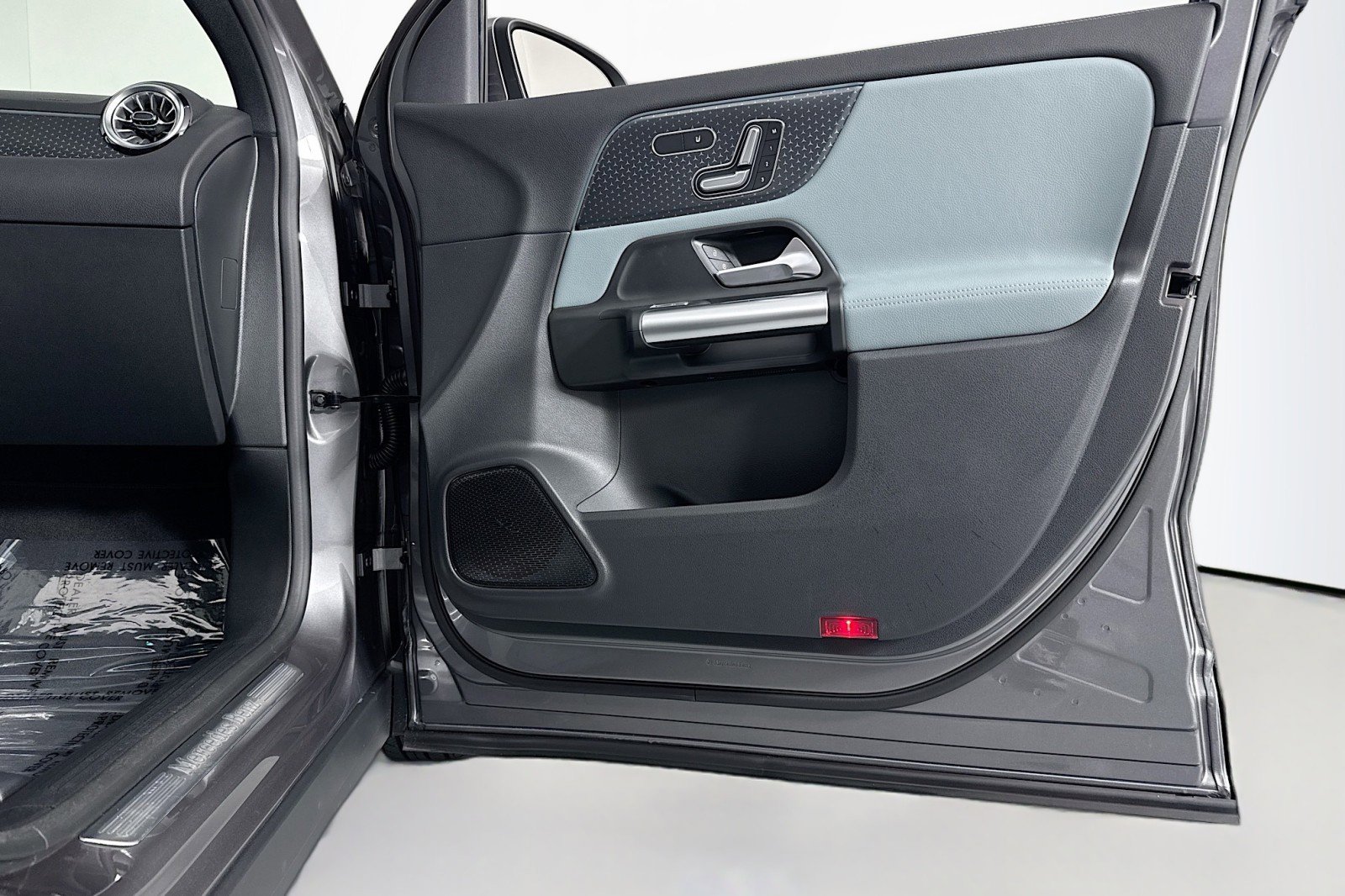 New 2026 Mercedes-Benz GLA 250 image 23