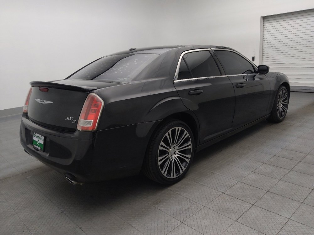 Used 2013 Chrysler 300 S image 10