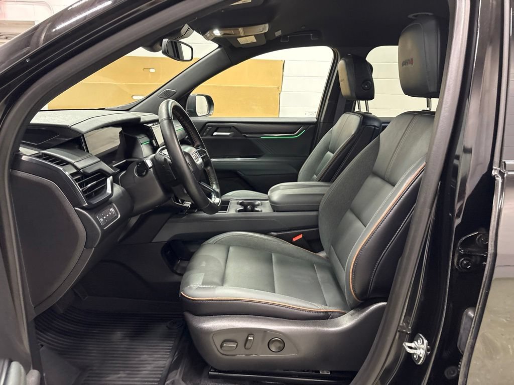 Certified 2025 GMC Acadia AT4 w/ LPO, Floor Liner Package AWD/4WD image 16