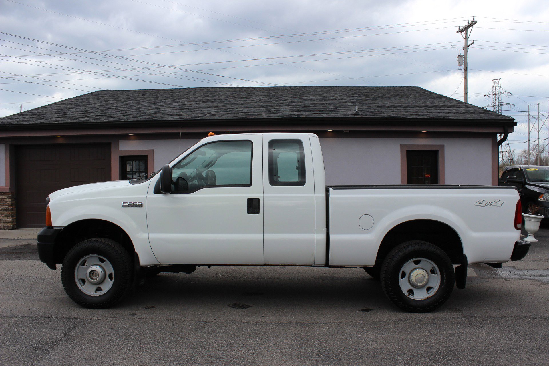 Used 2005 Ford F250 XLT AWD/4WD image 10