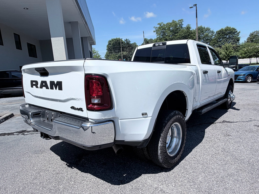 Used 2025 RAM 3500 Tradesman AWD/4WD image 6
