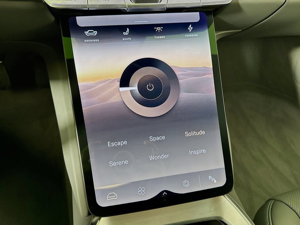 Used 2024 Lucid Air Touring AWD/4WD image 27