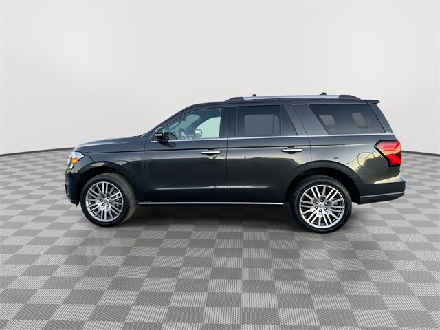 Used 2024 Ford Expedition Limited image 5