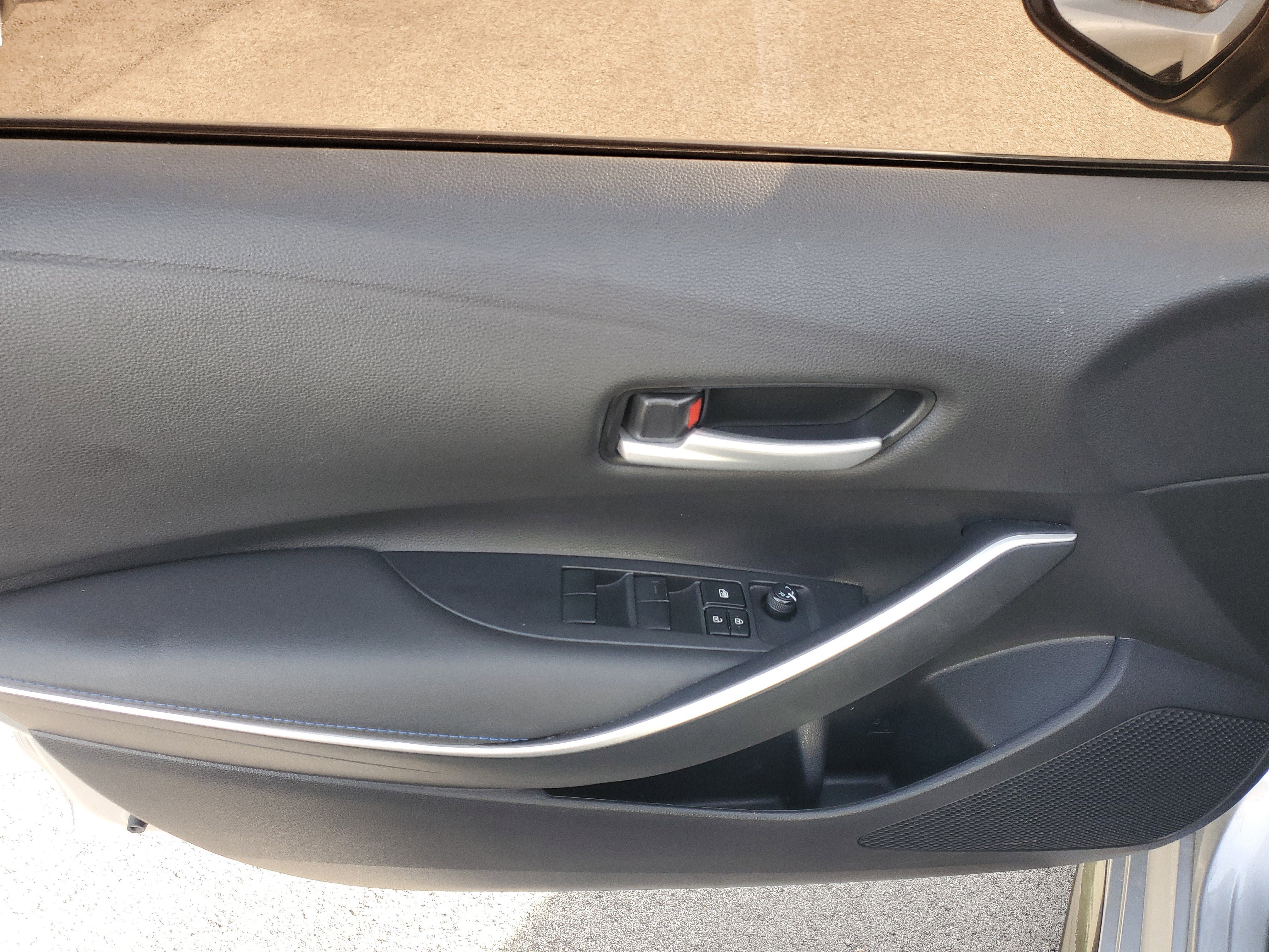 Used 2022 Toyota Corolla SE image 17