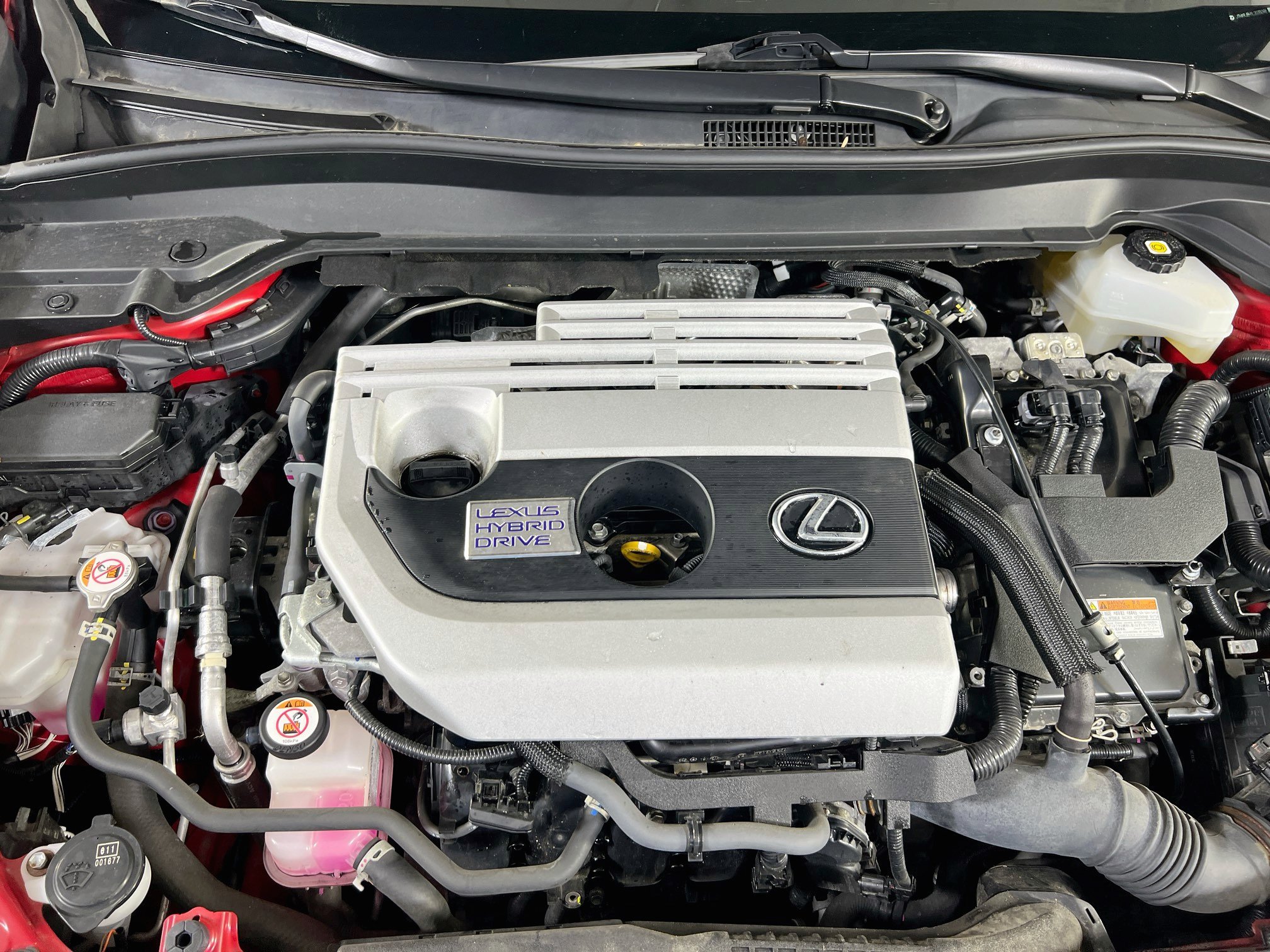 Used 2020 Lexus UX 250h w/ Accessory Package 2 AWD/4WD image 27