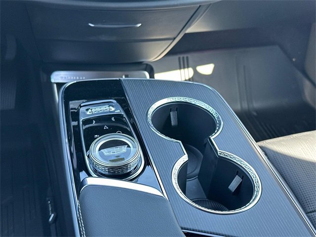 Used 2025 Cadillac Lyriq Sport image 4