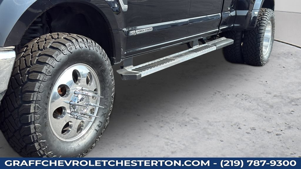 Used 2022 Ford F350 XLT w/ XLT Premium Package AWD/4WD image 29