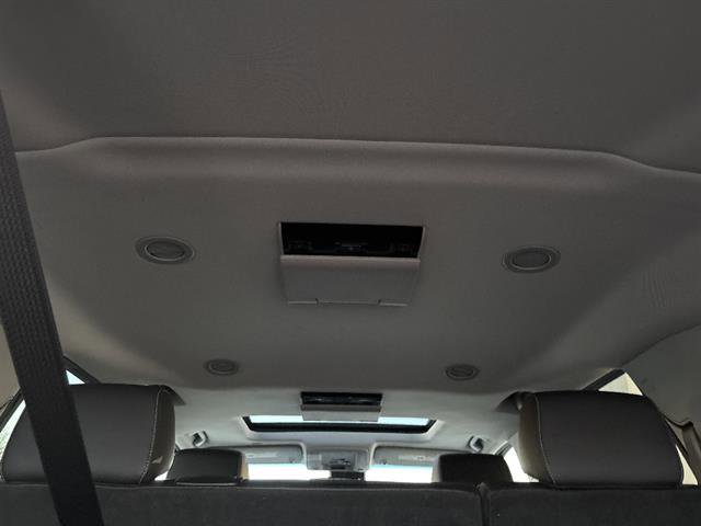 Used 2018 GMC Yukon XL SLT w/ Open Road Package image 31
