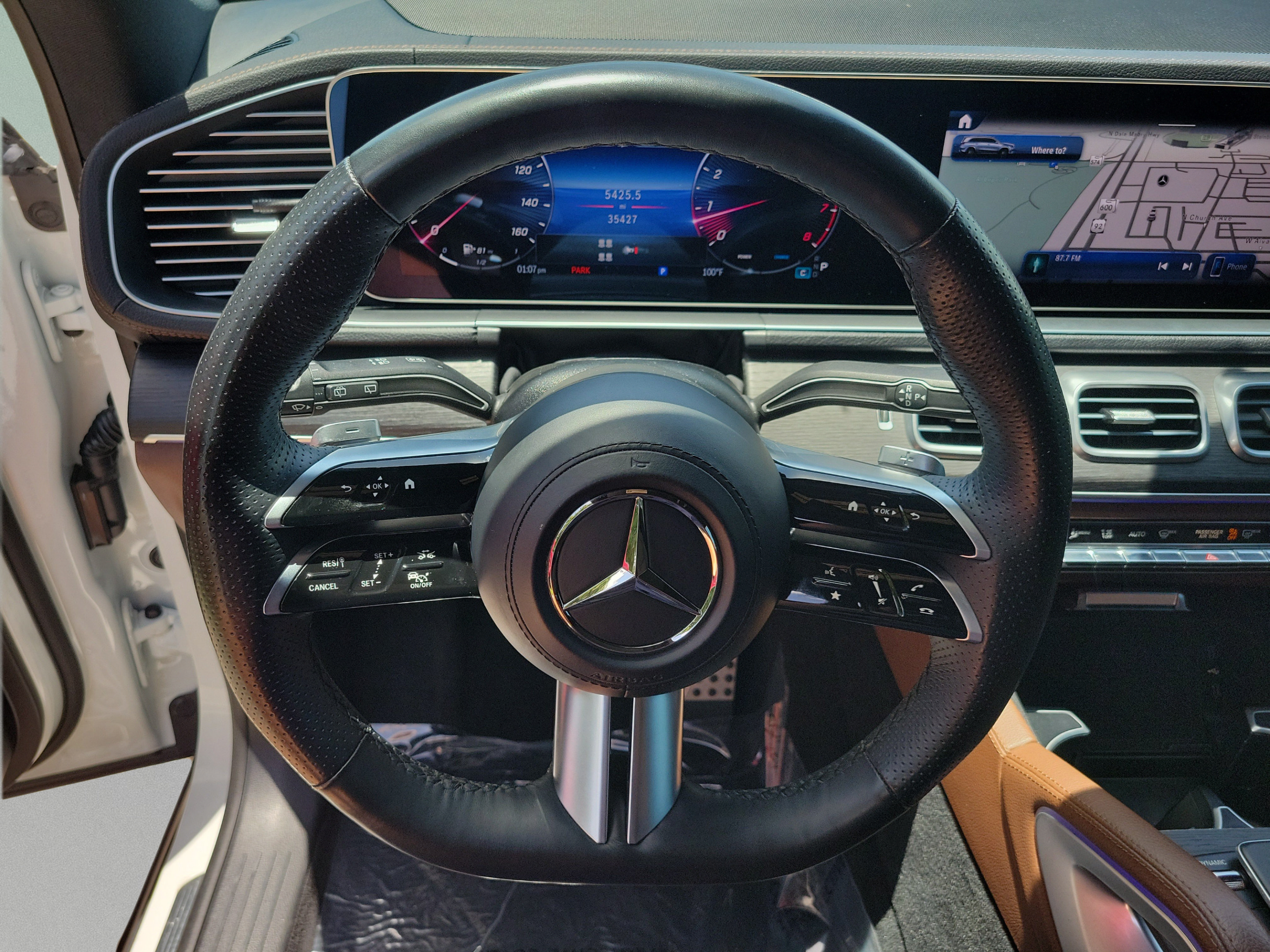 Used 2024 Mercedes-Benz GLS 450 4MATIC image 24