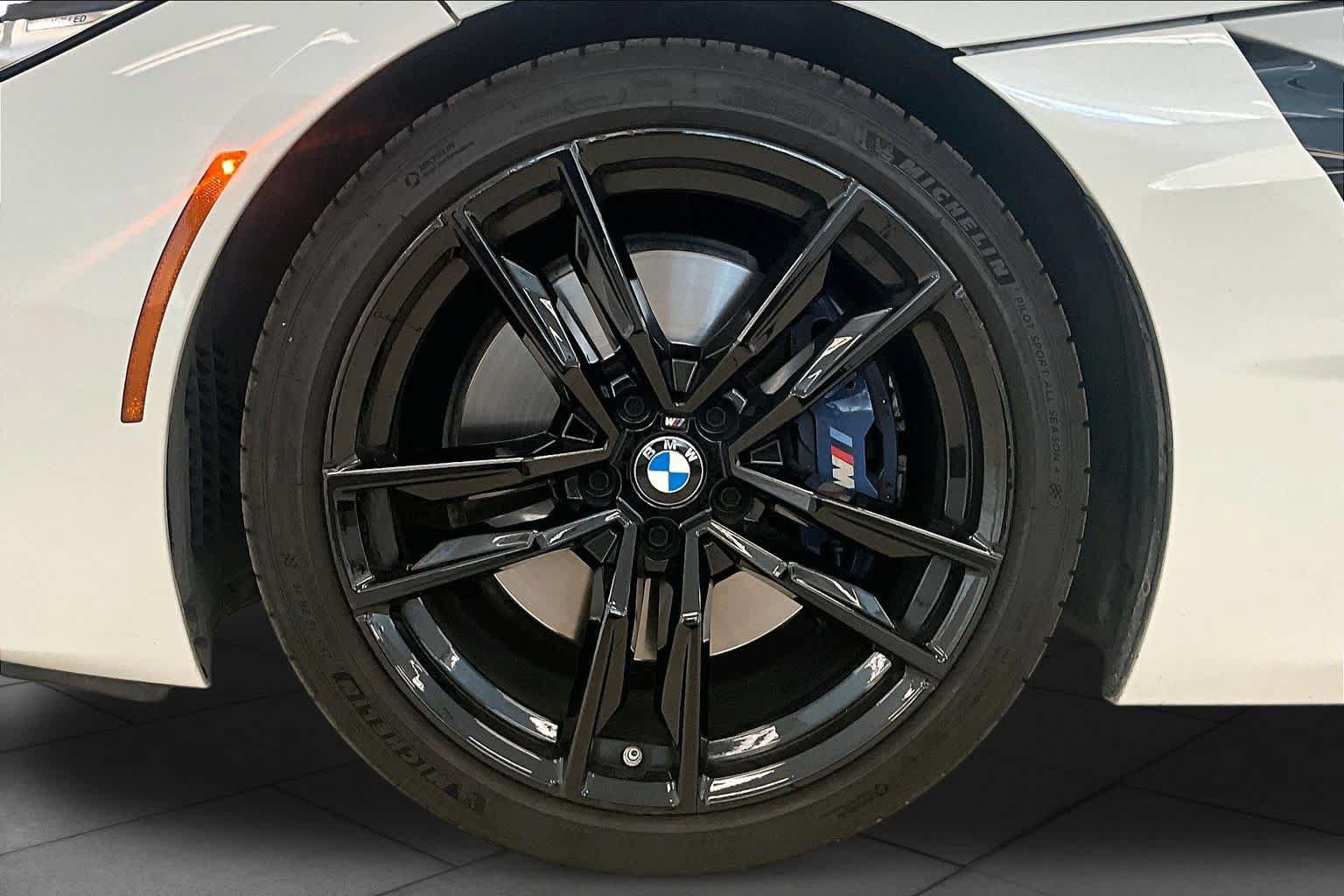 Used 2020 BMW Z4 M40i w/ Executive Package RWD image 10